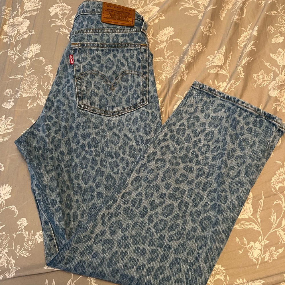 Levi's Wedgie Straight Leopard Pattern Jeans